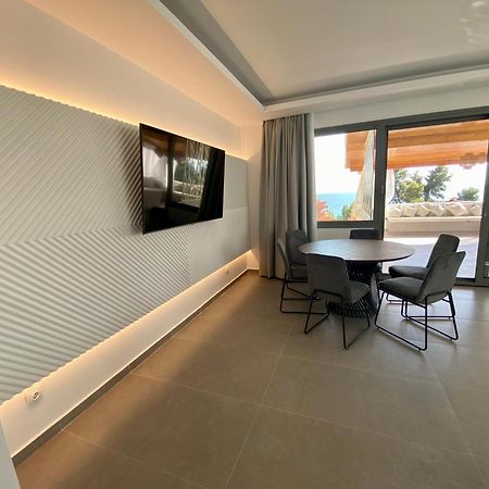 Alexandrina Apartment Mola Kalyva Bilik gambar